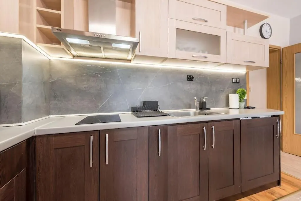 Stylish Apartment On Bregalnitsa Str Warna 0*,