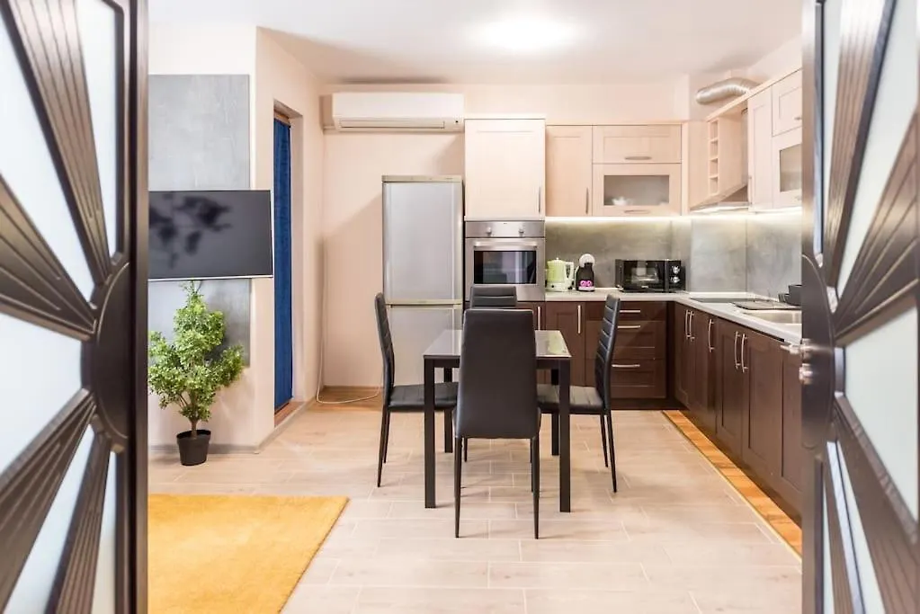 Stylish Apartment On Bregalnitsa Str Warna